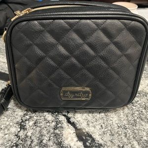 Itzy Ritzy crossbody diaper bag